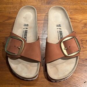 Birkenstock big buckle Madrid oiled leather in antique cognac leather